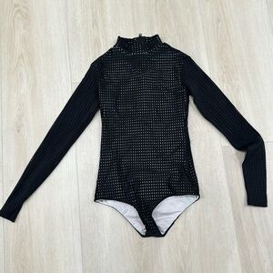 Acacia Just like New size small